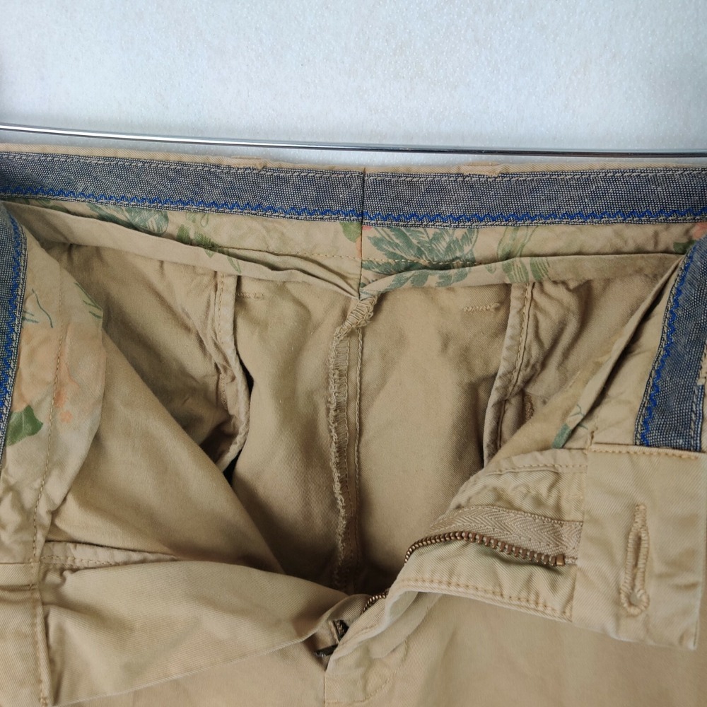 Tommy Bahama Men's Shorts Khaki Sands Size 40‎ - Picture 4 of 12